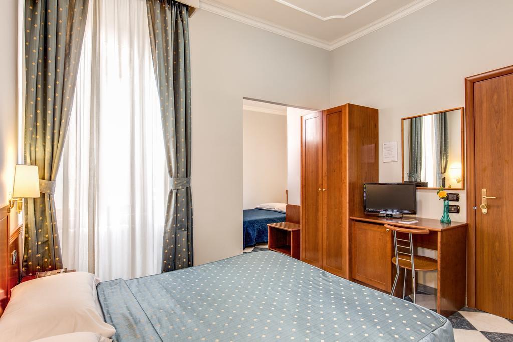 Affittacamere Centro Cavour Rome Bagian luar foto